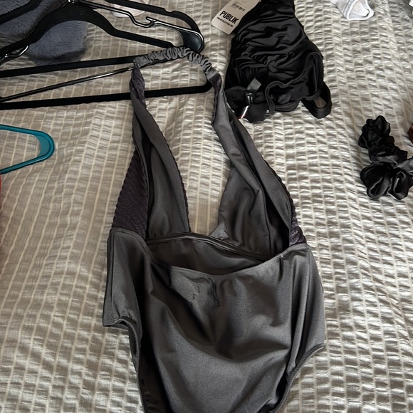 urban bodysuit - Picture 3 of 4